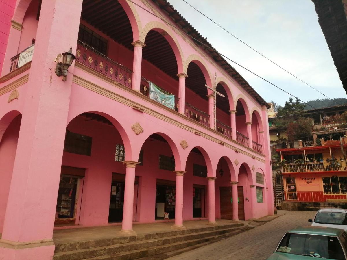 Hotel Jardin Mineral de Angangueo Esterno foto