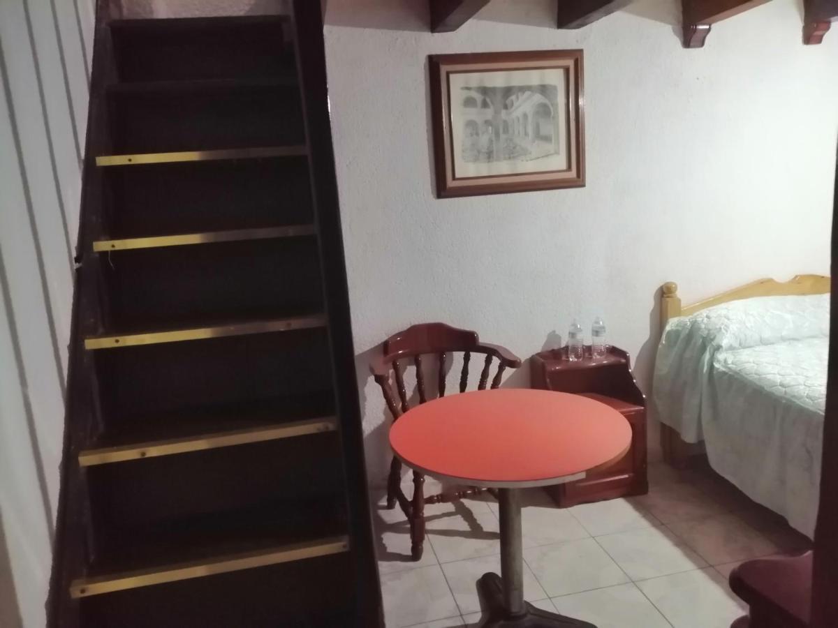Hotel Jardin Mineral de Angangueo Esterno foto